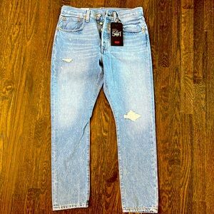 NWT skinny Levi’s premium 501 button up jeans 30x28